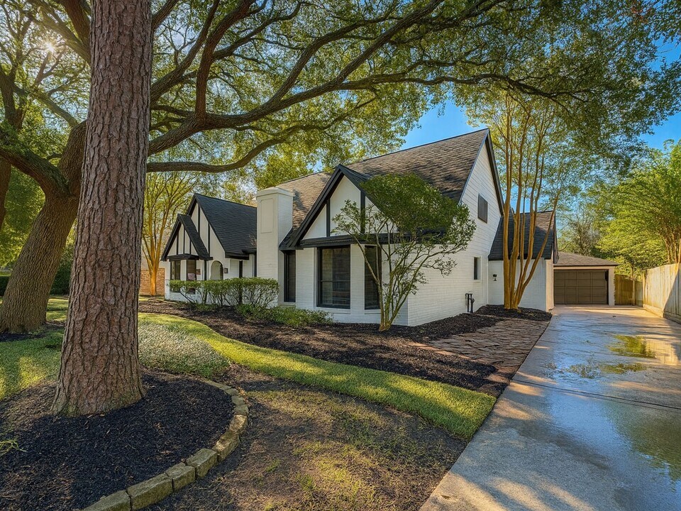 15619 Ripplewind Ln in Houston, TX - Building Photo