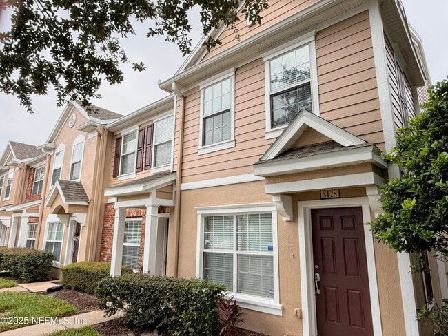8128 Summerside Cir in Jacksonville, FL - Building Photo - Building Photo