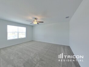 5648 Gingham Dr in Kissimmee, FL - Building Photo - Building Photo