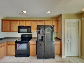 5504 71st St E in Palmetto, FL - Building Photo - Building Photo