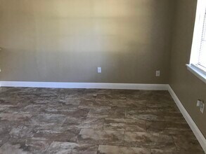 5438 FL-4 in Baker, FL - Building Photo - Building Photo
