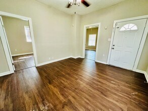 525 Lilly Ave in Louisville, KY - Building Photo - Building Photo