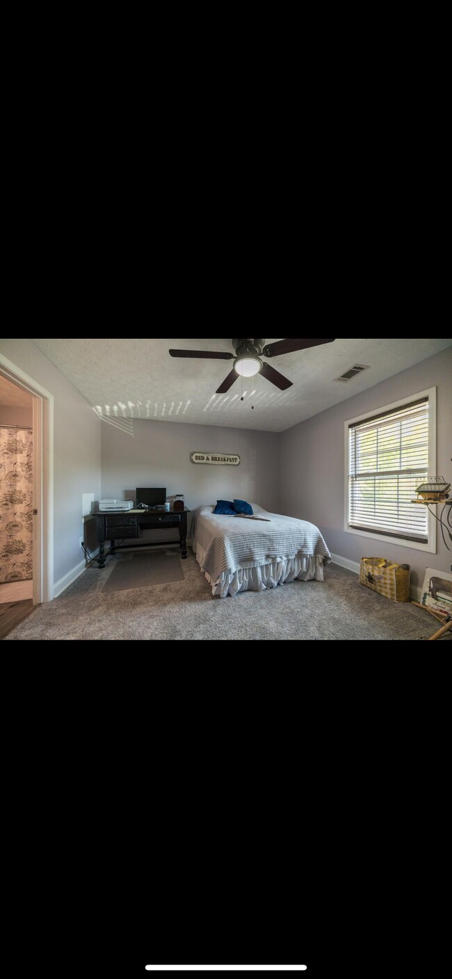 105 Westchester Dr in Athens, GA - Foto de edificio - Building Photo