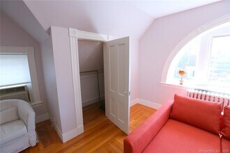 392 Orange St in New Haven, CT - Building Photo - Building Photo