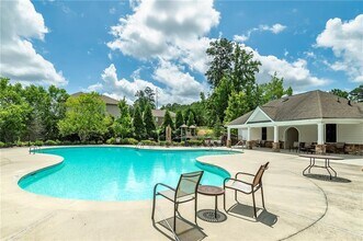 7645 Settles Walk Ln in Suwanee, GA - Building Photo - Building Photo