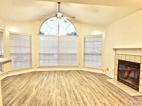 219 Waters Edge Ln in Madison, AL - Building Photo - Building Photo