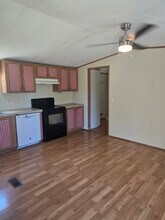 7275 Old Madisonville Rd in Hopkinsville, KY - Building Photo - Building Photo