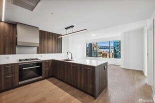280 Spear St in San Francisco, CA - Building Photo