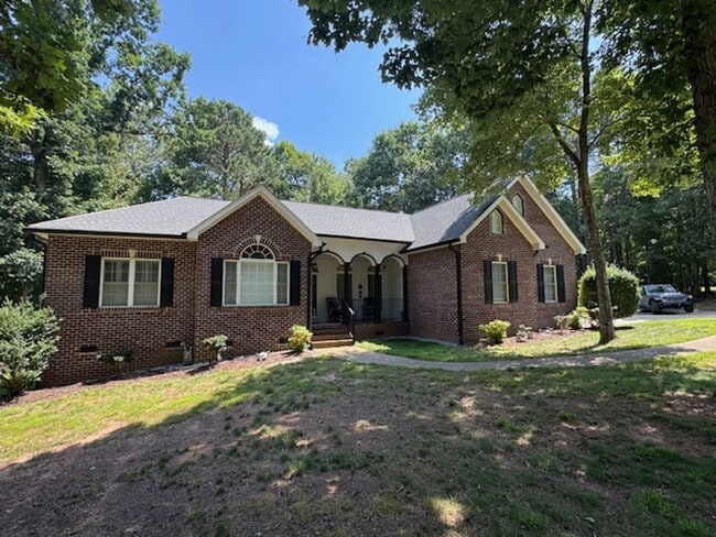 property at 3710 Marigold Ln