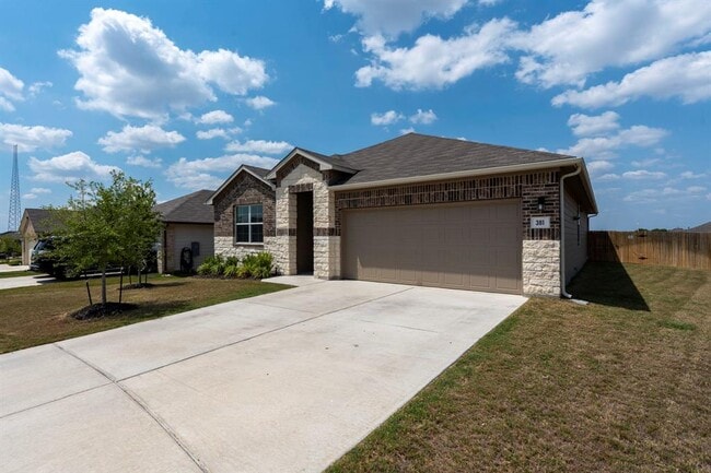 property at 381 Evergreen Sumac Lp