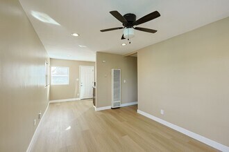 5461-65 Imperial Ave in San Diego, CA - Building Photo - Building Photo