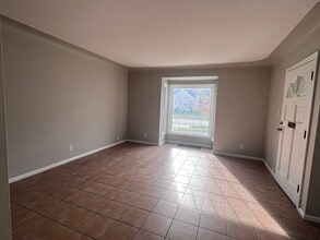 1033 Elliott St SE in Grand Rapids, MI - Building Photo - Building Photo