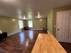 27339 Rutland Hollow Rd, Unit Apt 1 in Watertown, NY - Foto de edificio - Building Photo
