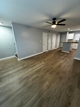 2302 Maki Rd, Unit Unit 49 in Plant City, FL - Foto de edificio - Building Photo