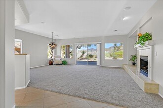 2110 Fort Sanders St in Henderson, NV - Building Photo - Building Photo