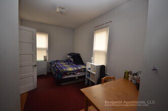 530 Cambridge St, Unit 2 in Boston, MA - Building Photo - Building Photo