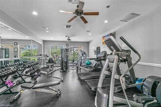 6655 Huntington Lakes Cir, Unit 204 in Naples, FL - Building Photo - Building Photo