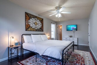 106 Middlebrook Dr in Cartersville, GA - Building Photo - Building Photo