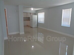 500 NW 9th Ave in Pompano Beach, FL - Building Photo - Building Photo