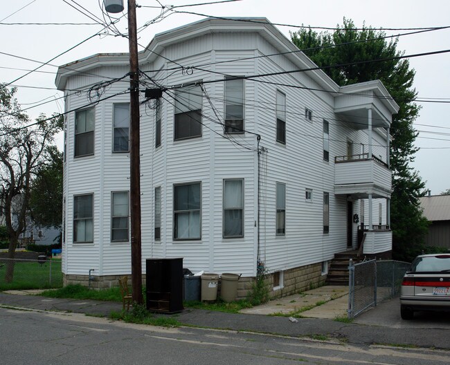 12-14 Garfield St in Haverhill, MA - Building Photo - Building Photo