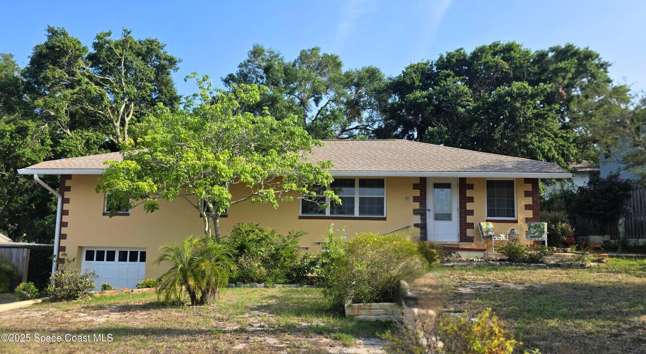 17 Vermont Ave in Rockledge, FL - Building Photo