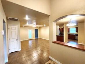 204 Javier Dr in Del Rio, TX - Building Photo - Building Photo