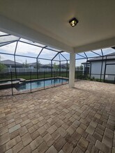 24923 Surf Hvn Ln in Bonita Springs, FL - Building Photo - Building Photo