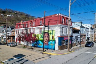 301 Grant Ave in Pittsburgh, PA - Building Photo