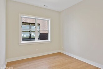 3116 N Clybourn Ave in Chicago, IL - Building Photo - Building Photo
