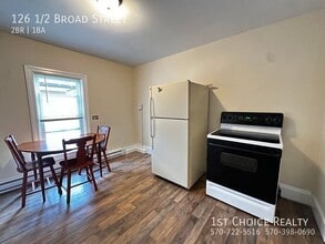 126 N Broad St in Jersey Shore, PA - Building Photo - Building Photo