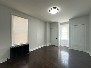 5732 Pemberton St in Philadelphia, PA - Building Photo - Building Photo