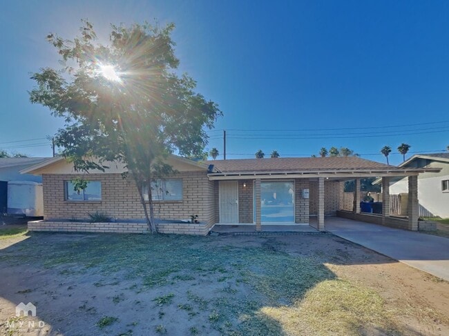 property at 47 W 11th Dr