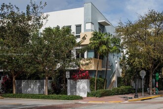 200 Washington Ave in Miami Beach, FL - Building Photo - Building Photo