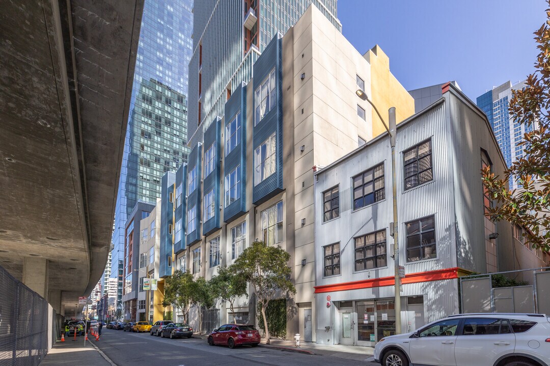 Rincon Hill in San Francisco, CA - Building Photo