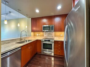 585 9th St in Oakland, CA - Building Photo - Building Photo