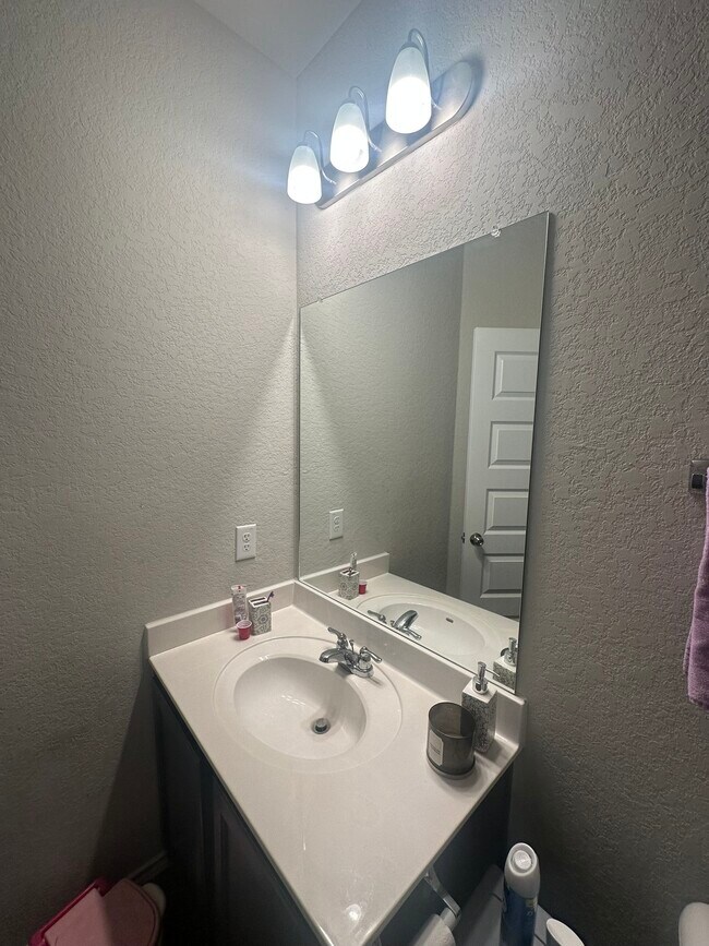 10562 Green Rock Dr in San Antonio, TX - Building Photo - Building Photo