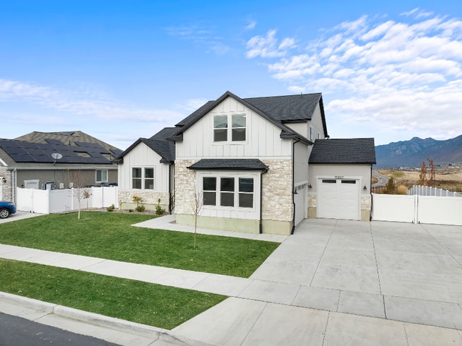 property at 16037 S Coupler Ln