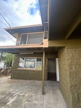 1749 Akahi St in Honolulu, HI - Building Photo - Building Photo