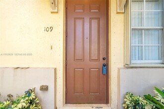 1555 NE 33rd Rd, Unit 281 in Homestead, FL - Building Photo - Building Photo