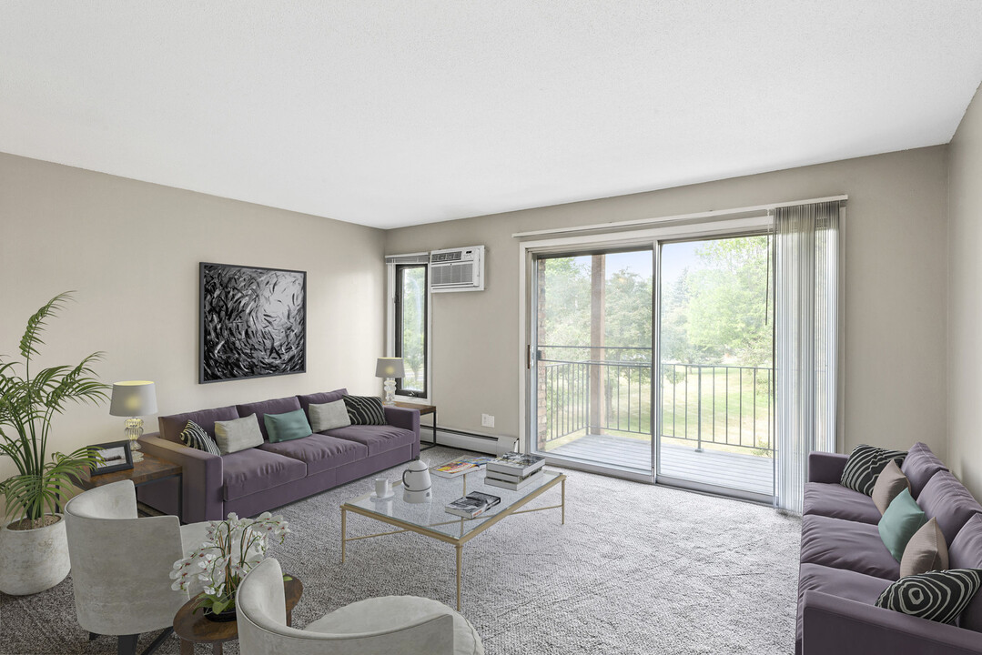 Windsor South Apartments in New Brighton, MN - Foto de edificio