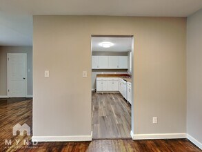 512 E University Ave in Waxahachie, TX - Building Photo - Building Photo