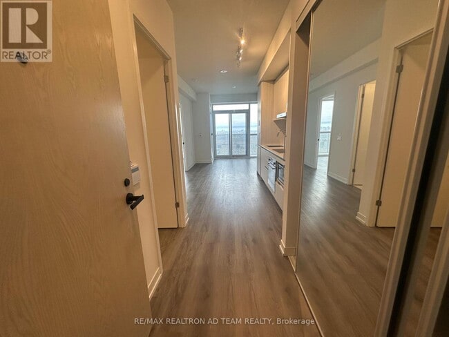 property at 225-2225 Commerce St