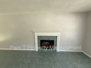 105 Laurelwood Dr in Savannah, GA - Building Photo - Building Photo
