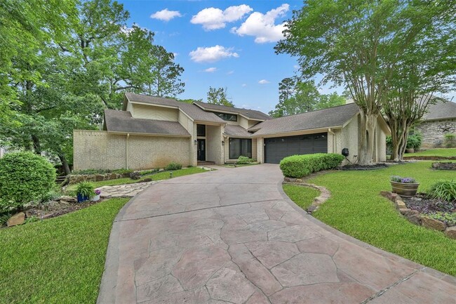 property at 118 April Waters Dr W