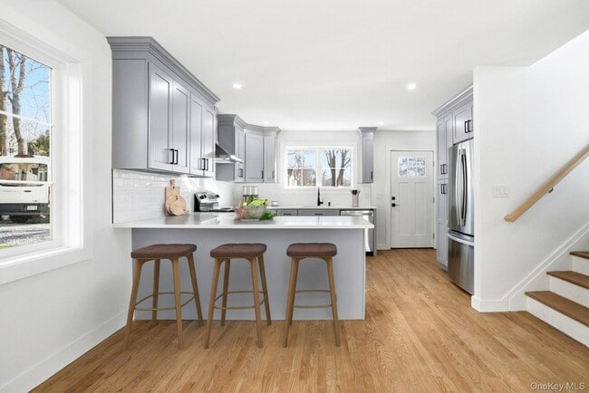 78 N Kensico Ave in White Plains, NY - Building Photo - Building Photo