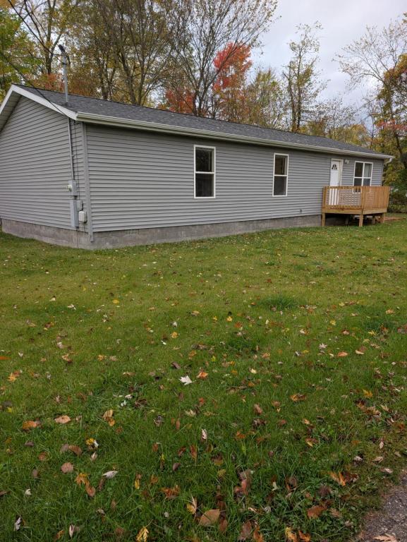 property at 729 Peachtree Pl