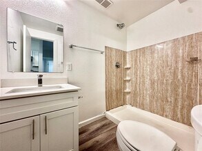 911 W 22nd St in Austin, TX - Building Photo - Building Photo