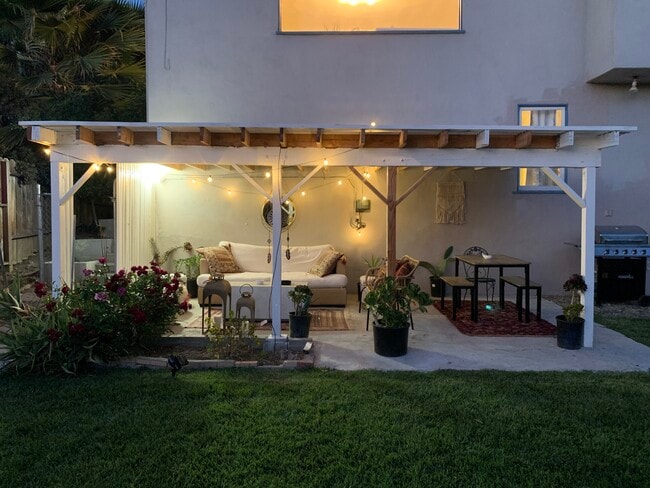 property at 5305 Calatrana Dr