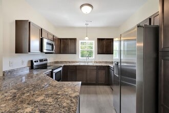 282 Currituck Dr in Holly Ridge, NC - Building Photo - Building Photo