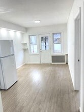 45-25 163rd St in Queens, NY - Building Photo - Building Photo